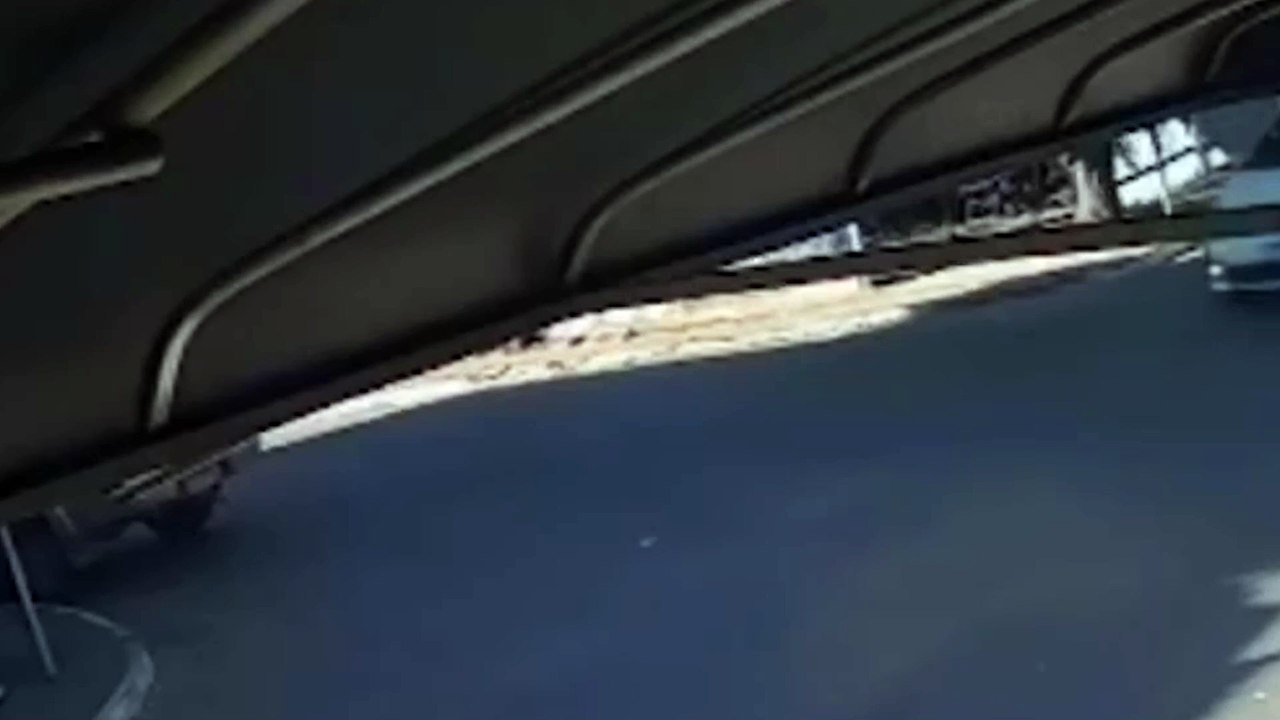 b'LOC OFF MOTOCICLISTA ARREMECADO PEBAS'
