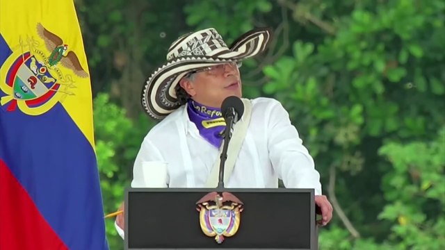 Petro decreta día cívico el próximo martes para que la ciudadanía marche a favor de las reformas