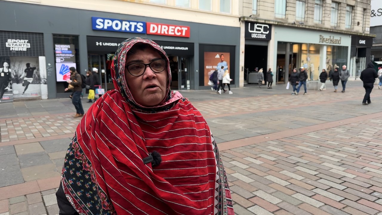 The people of Glasgow share their favourite (and least favourite) things about the city and Glaswegian people