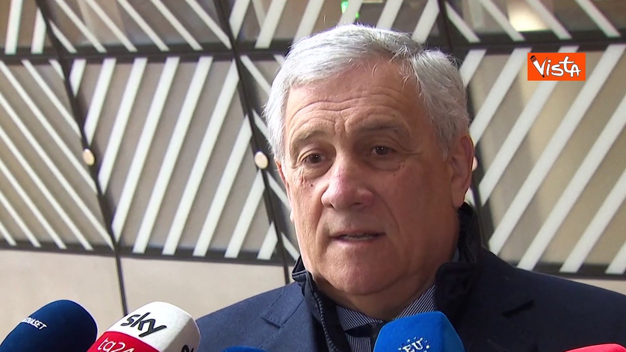 Tajani: "Lavoriamo per la pace. Italia contraria a invio truppe Ue in Ucraina"
