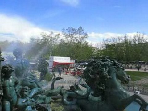 Bordeaux : place des Quinconces