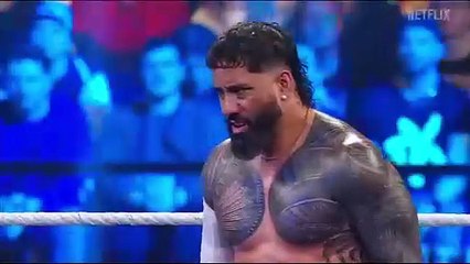 Jey Uso vs. Austin Theory (w/Grayson Waller)