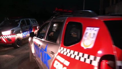 b'Troca de tiros deixa feridos no Sideral'