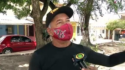 b'Praa abandonada na Terra Firme com entulho e lixo  '