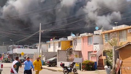 Incendio en Altamira provoca evacuación del área