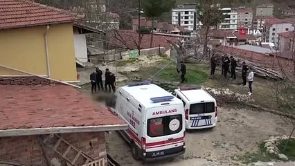 Amasya’da kan donduran cinayet! Evinin önünden bıçaklanarak katledildi
