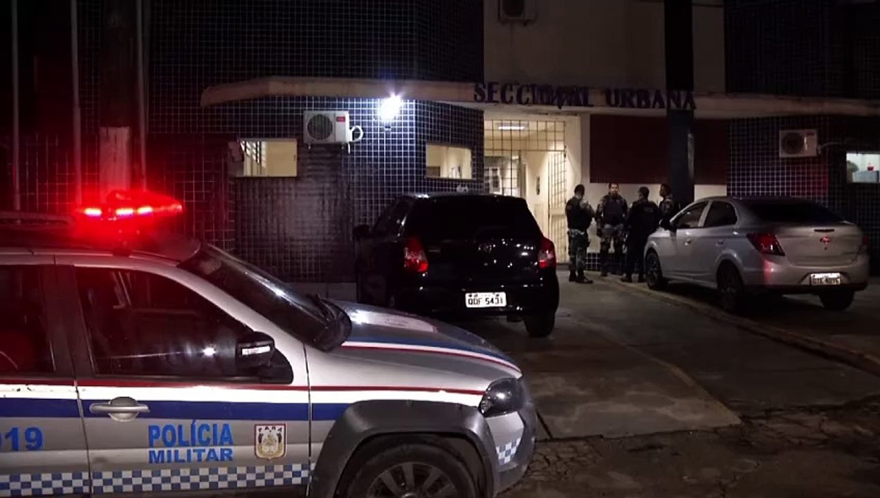 b'Assalto com refm no bairro do Guam'
