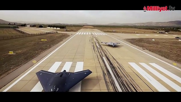 ANKA 3'lerden Çanakkale Zaferi'nin yıl dönümüne özel uçuş