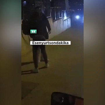 Esenyurt'ta bir kadın erkek arkadaşını evire çevire dövdü!