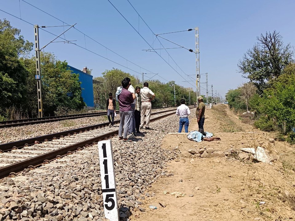 राजगढ़: रेलगाड़ी से कटकर युवक की मौत, पुलिस ने शुरू की जांच
