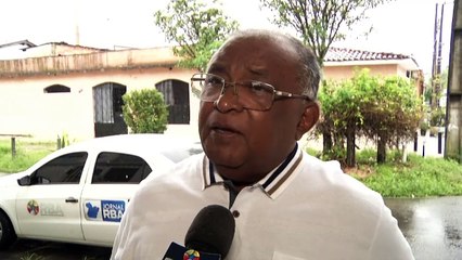 b'Sbado de forte chuva e alagamento por toda a Capital'