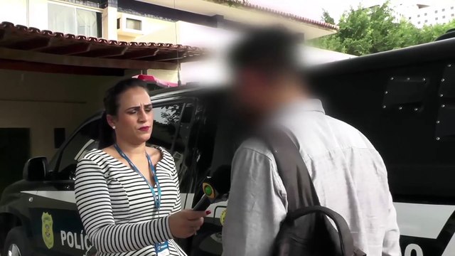 b'Dupla de assaltantes rouba equipamentos eletrnicos em Marab'