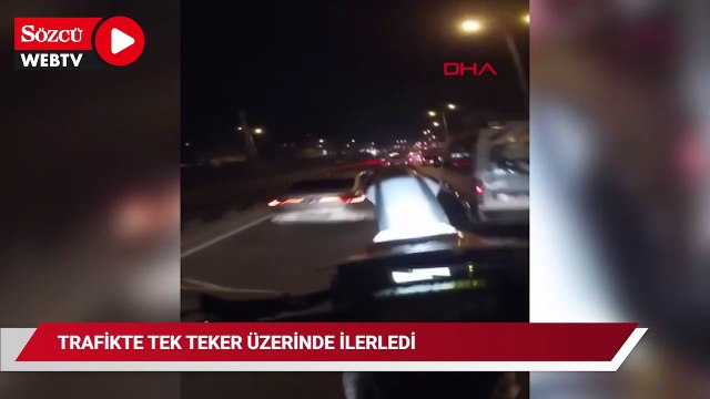 Trafikte motosikletiyle tek teker üzerinde ilerledi