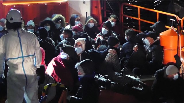 Gobierno cierra con Junts un acuerdo para el reparto de 4.000 menores migrantes no acompañados