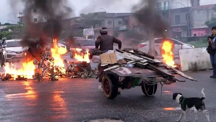 b'Dois dias de protestos na Joo Paulo II'