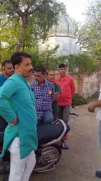 मुरैना जिले के अंबाह शहर में जगह-जगह गंदगी के ढेर लगे हैं