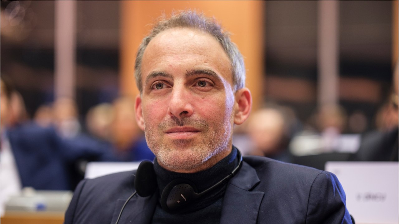 GALA VIDEO - Ça chauffe entre Raphaël Glucksmann et la Maison-Blanche : on vous explique pourquoi