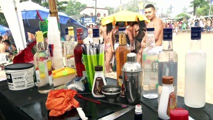 b'Vero: Banhistas se divertem em Outeiro'