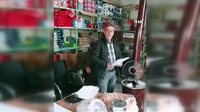 Gizemli hayırsever! Veresiye defteri sobada yandı