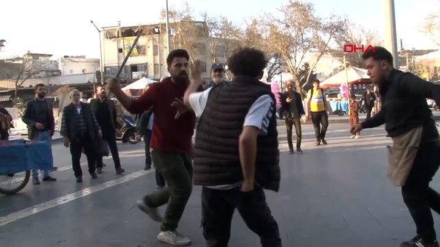 Şanlıurfa'da seyyar satıcılar arasında 'yer' kavgası; 3 yaralı