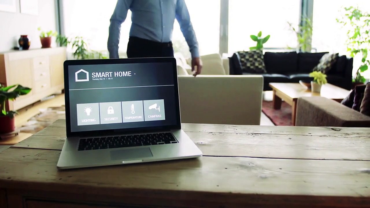 This AI House Does EVERYTHING For You