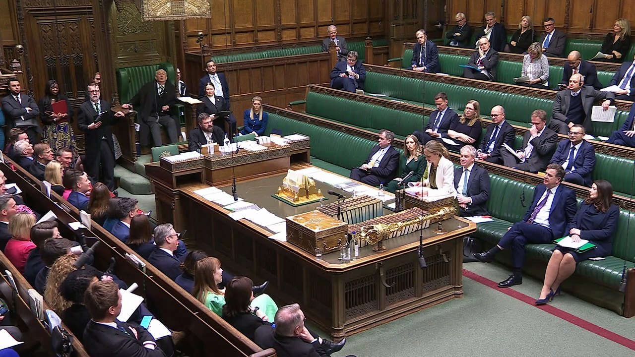 Tories: Labour needs to be tougher on welfare reform