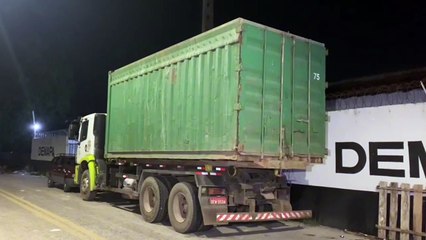 b'descarte irregular de material hospitalar'