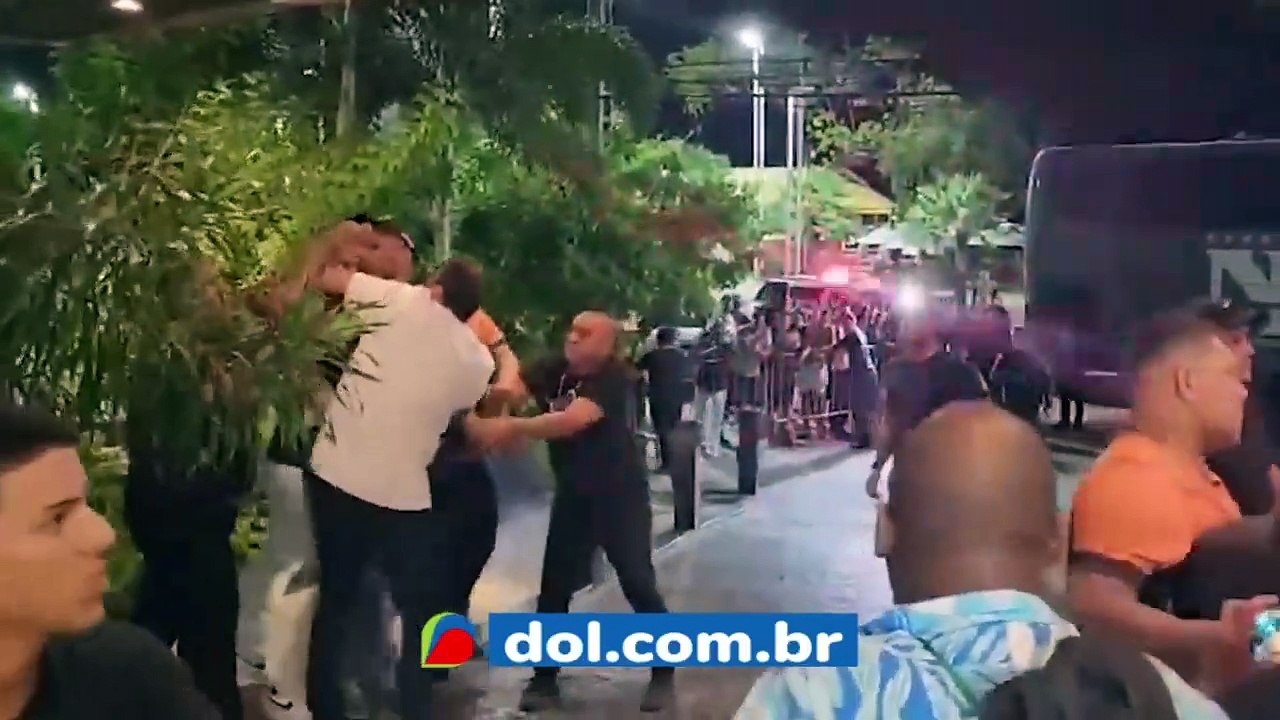 b'CONFUS83O na CHEGADA do CORINTHIANS no HOTEL em FORTALEZA'