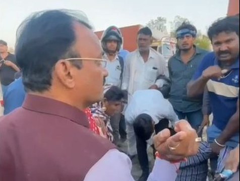 दुर्घटना देख डिप्टी सीएम ने रुकवाया काफिला