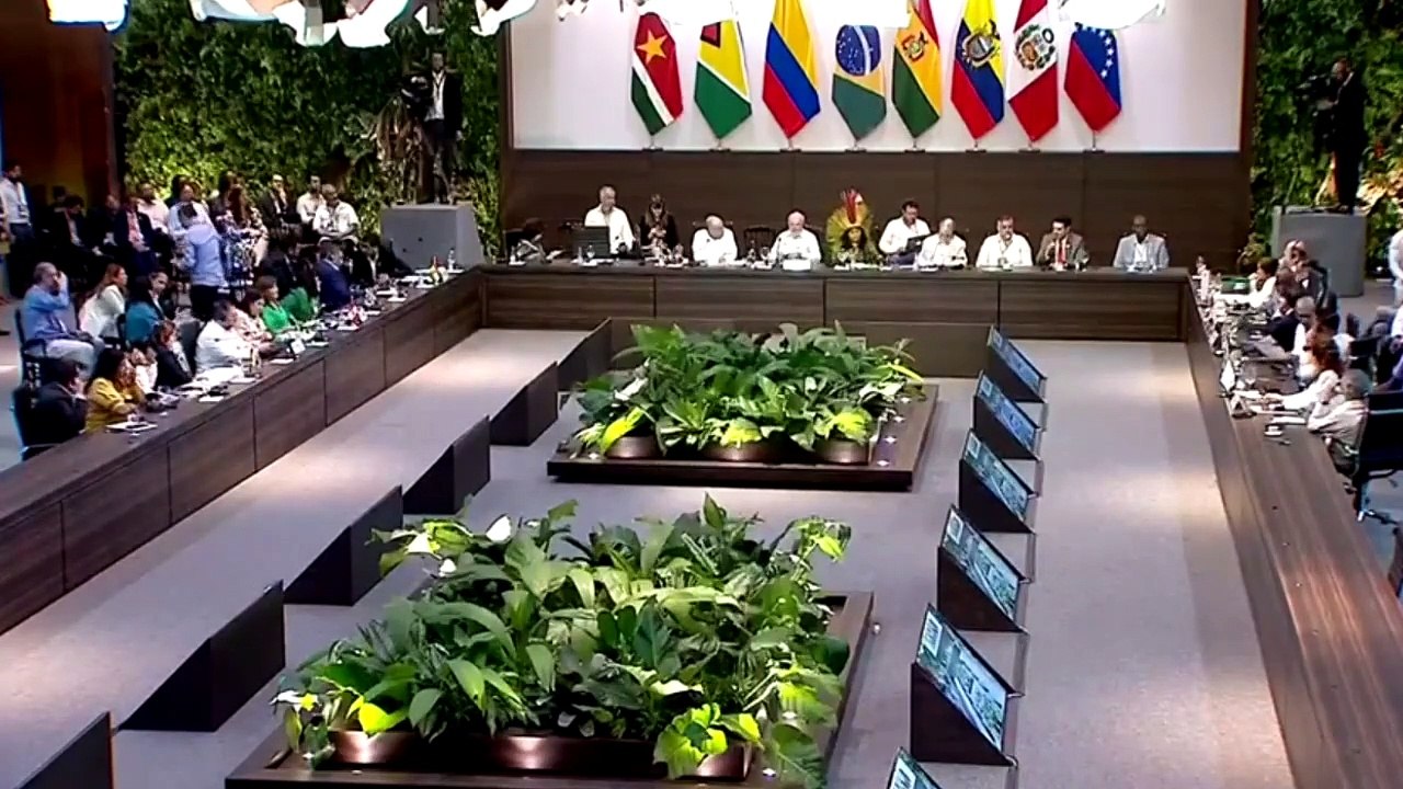 b'Ministro Jader Filho discursa na Cbapula da A...
