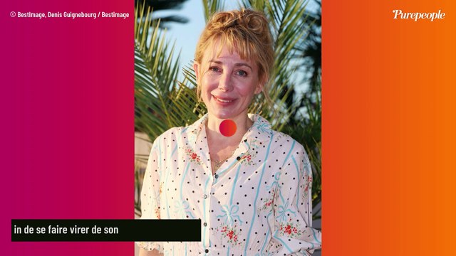 On m'a dit qu'on ne pouvait rien faire : La peau de Julie Depardieu porte les traces d'un mauvais souvenir qu'elle souhaite effacer