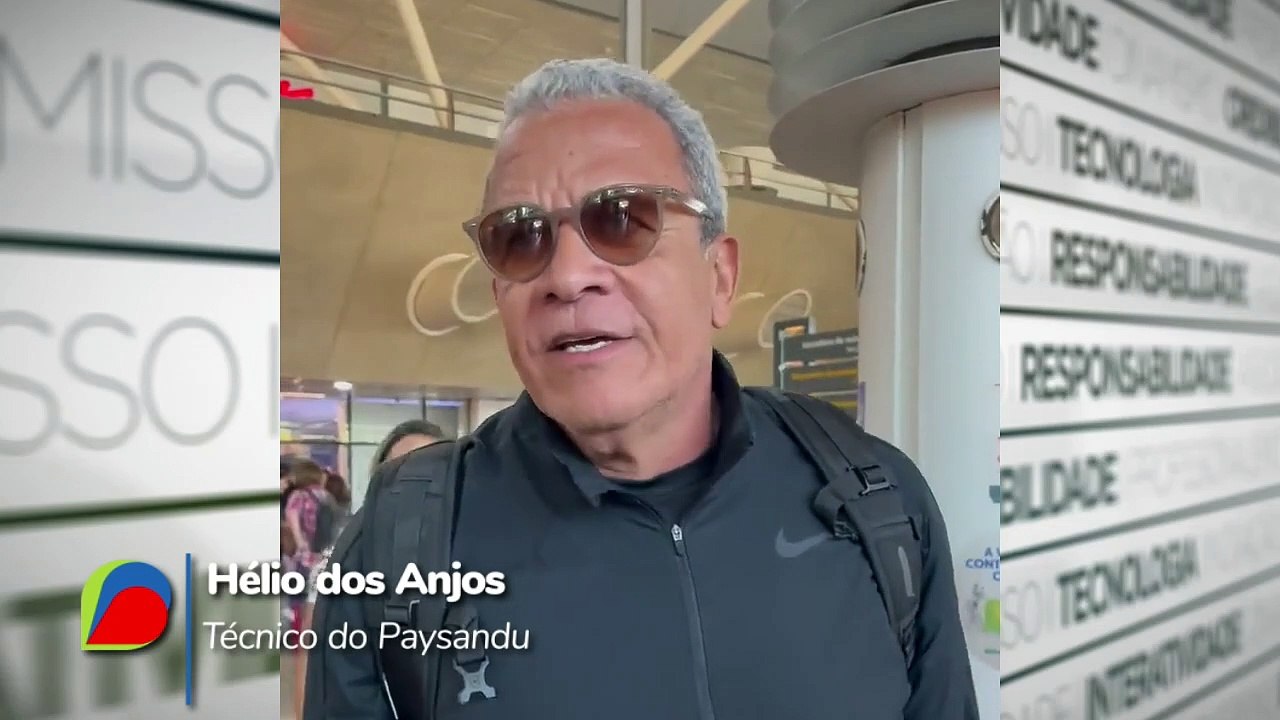 b'Chegada do ta9cnico do paysandu'