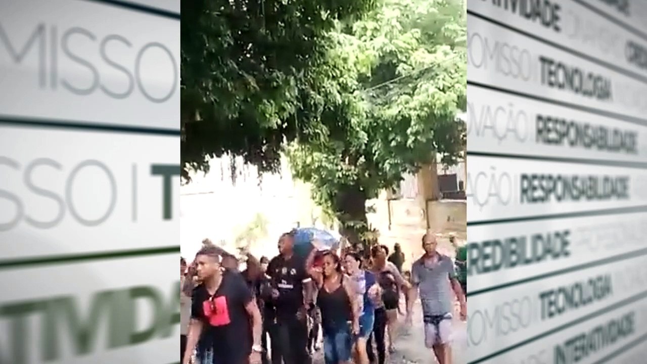 b'sepultamento com micareta'