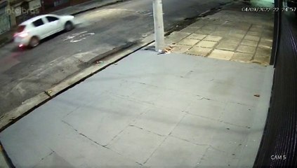 b'furto casa sao bras'