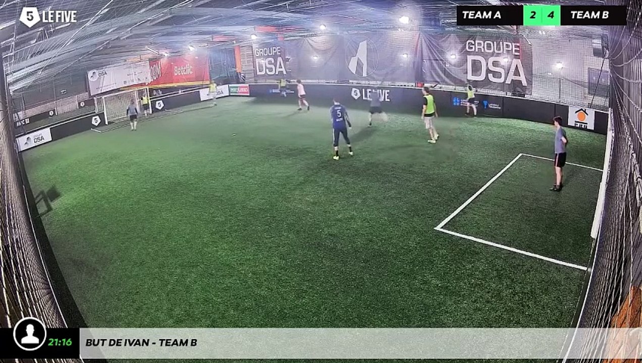 But de Ivan - Team B