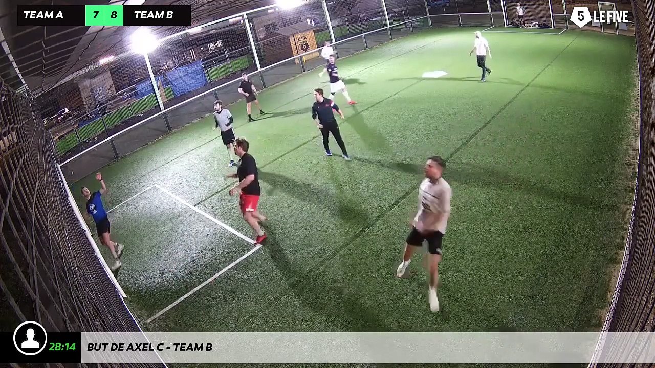But de Axel C - Team B