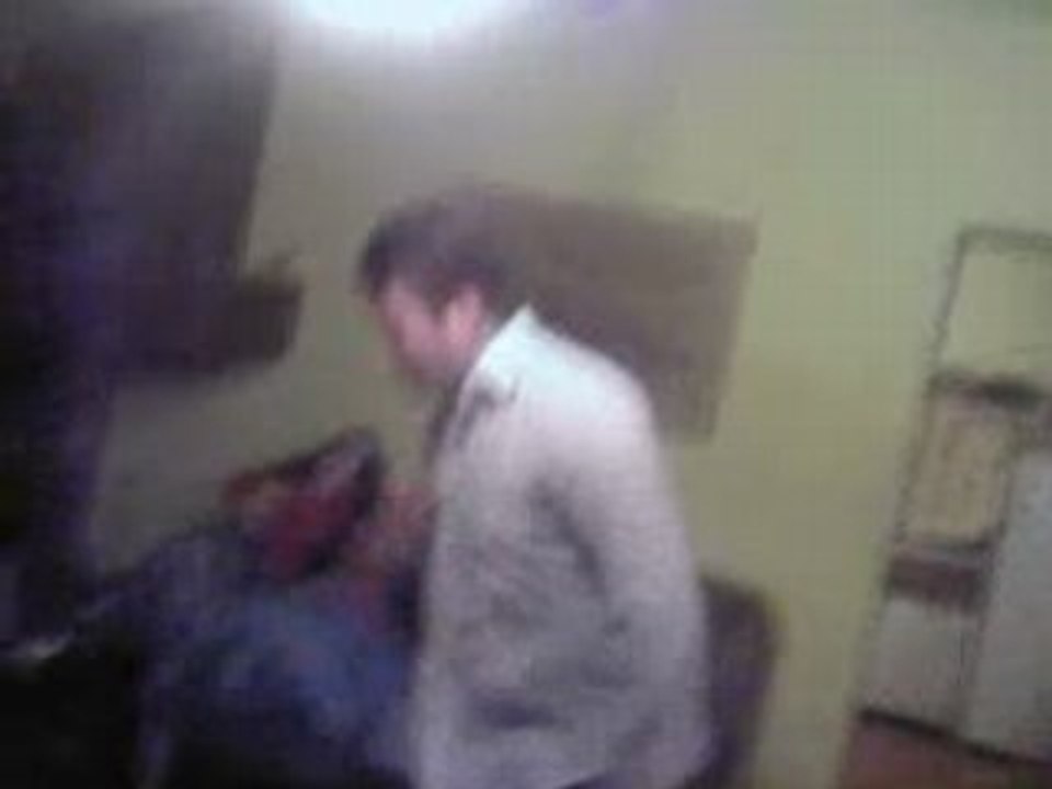 Annif7(laurent dance a la 50cent)