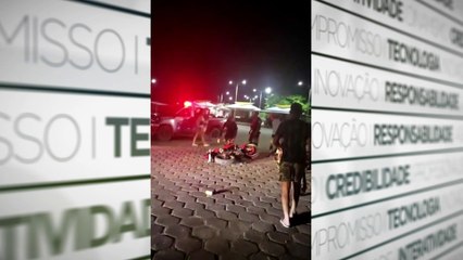 b'PM agride mulher apb3s ser filmado em operaa7o no Para1'