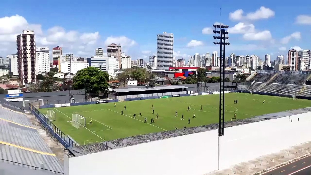 b'Partida de futebol'