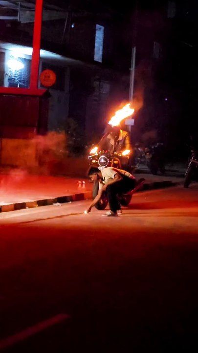 New viral video #foryou #foryoupage #salmankhan #foryou #fyp #sonamkapoor #trending #todaytrending #tiktok #tiktokearning #foryou #arijitsingh #HappyHoli #viralpost2024 #tiktok2024 #holi2025 #holi #dailymotion