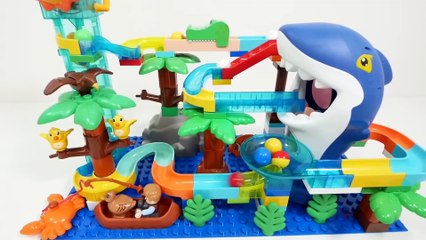 Shark Brothers, Let's Play with Building Blocks [Blocks And Marbles]