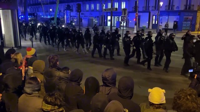 French police evict migrants occupying cultural center in Paris