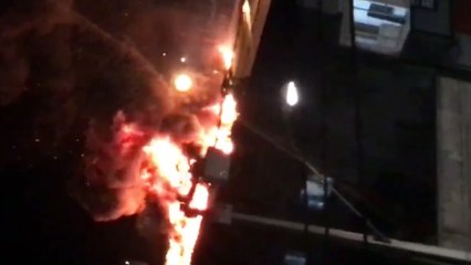 b'Incaandio em garagem de b4nibus no Guama1'