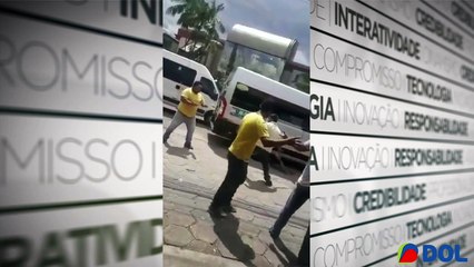 b'Motoristas de van brigam na estrada de Bela9m'