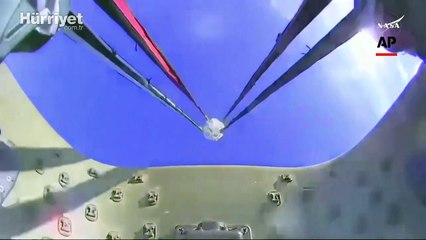 Uluslararası Uzay İstasyonu'nda mahsur kalan astronotlar Dünya'ya döndü