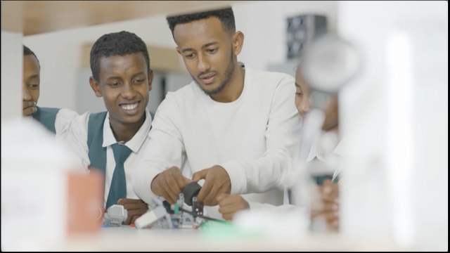 Chine-Afrique 2035 : redéfinir le futur｜Le parcours spatial d'Abdi : dynamiser l'aérospatiale en Afrique