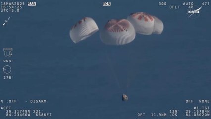 Los astronautas varados de la NASA regresan a la Tierra nueve meses después