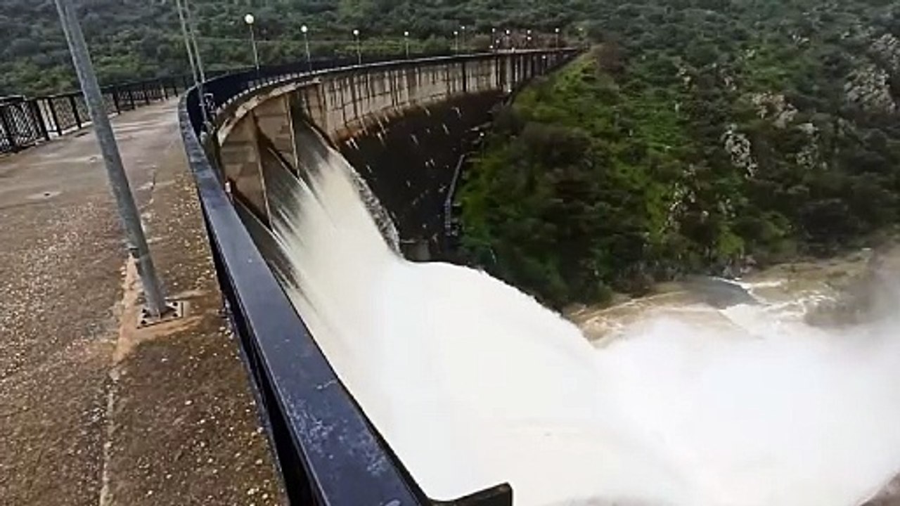 Los embalses de Fresneda y Montoro empiezan a desembalsar agua