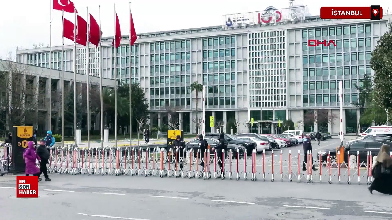 İBB binası önünde güvenlik önlemi alındı - Dailymotion Video