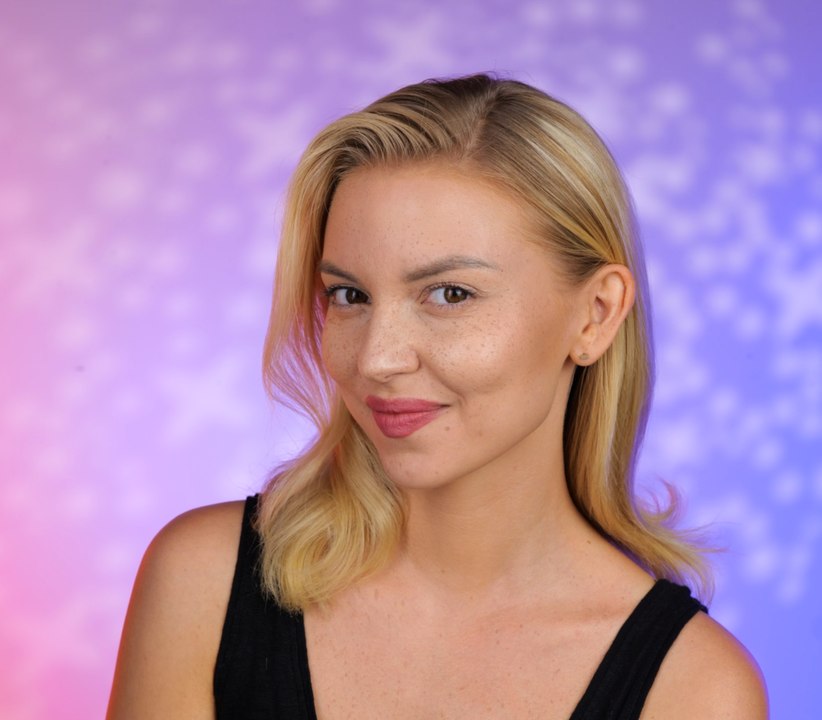 Glamour à la MAISON : Conseils de beauté FAIT MAISON pour un look professionnel !